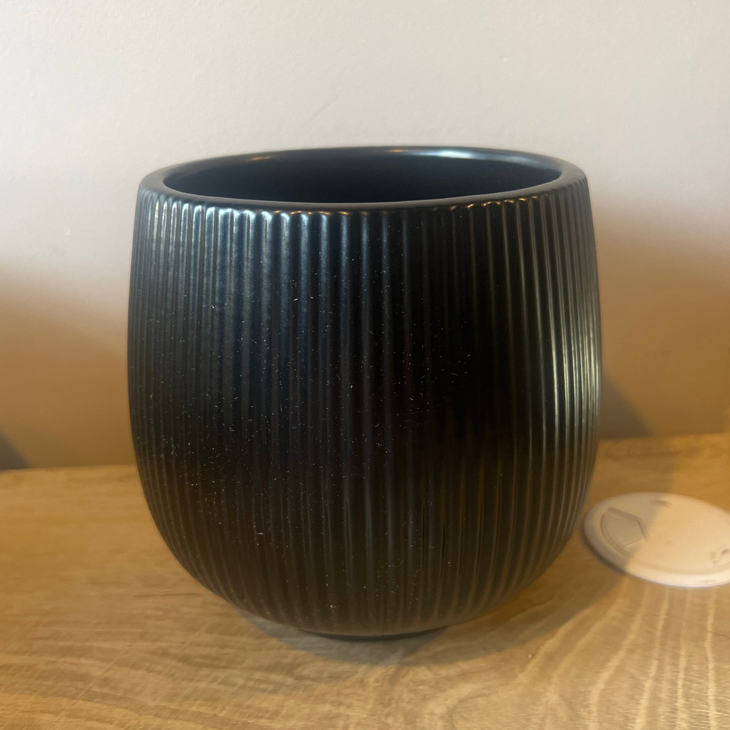 Black Lisbon Pot 12cm