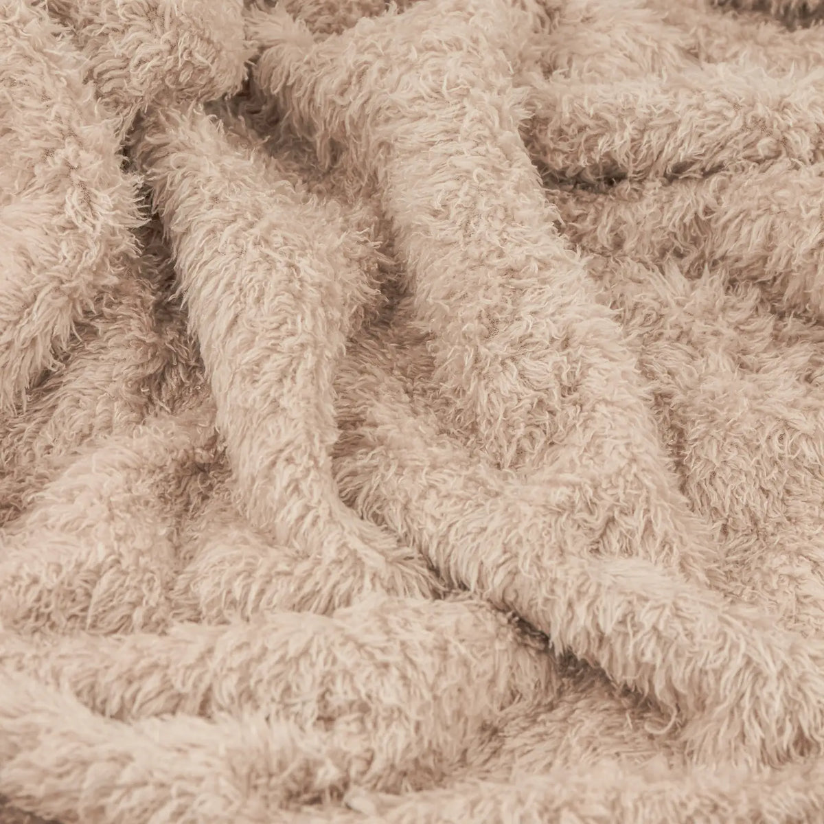 Harlan Borg Sherpa Tasselled Throw 140 x 180cm